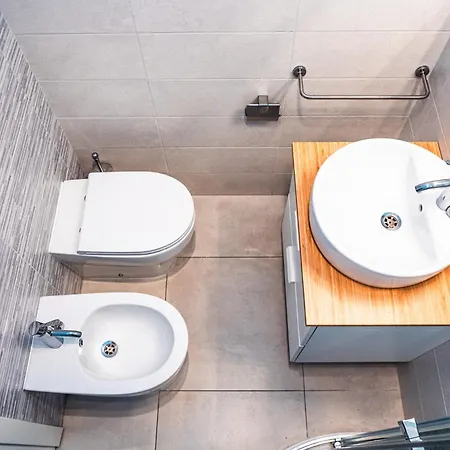Athena Apartment *